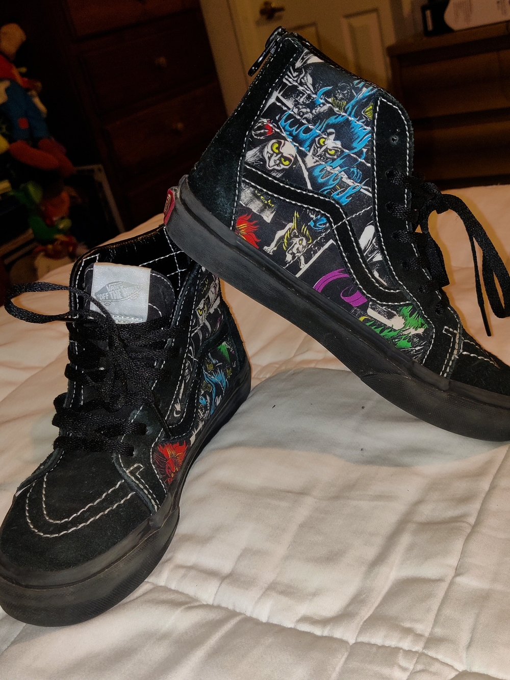 Vans X Disney Villains Sk8-Hi 100th Anniversary Sneakers Kids U.S. Size 2.5